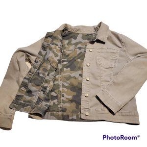 REVERSIBLE Denim Jacket Jean Beige Camo Waist Length Buttons Size M Stretchy